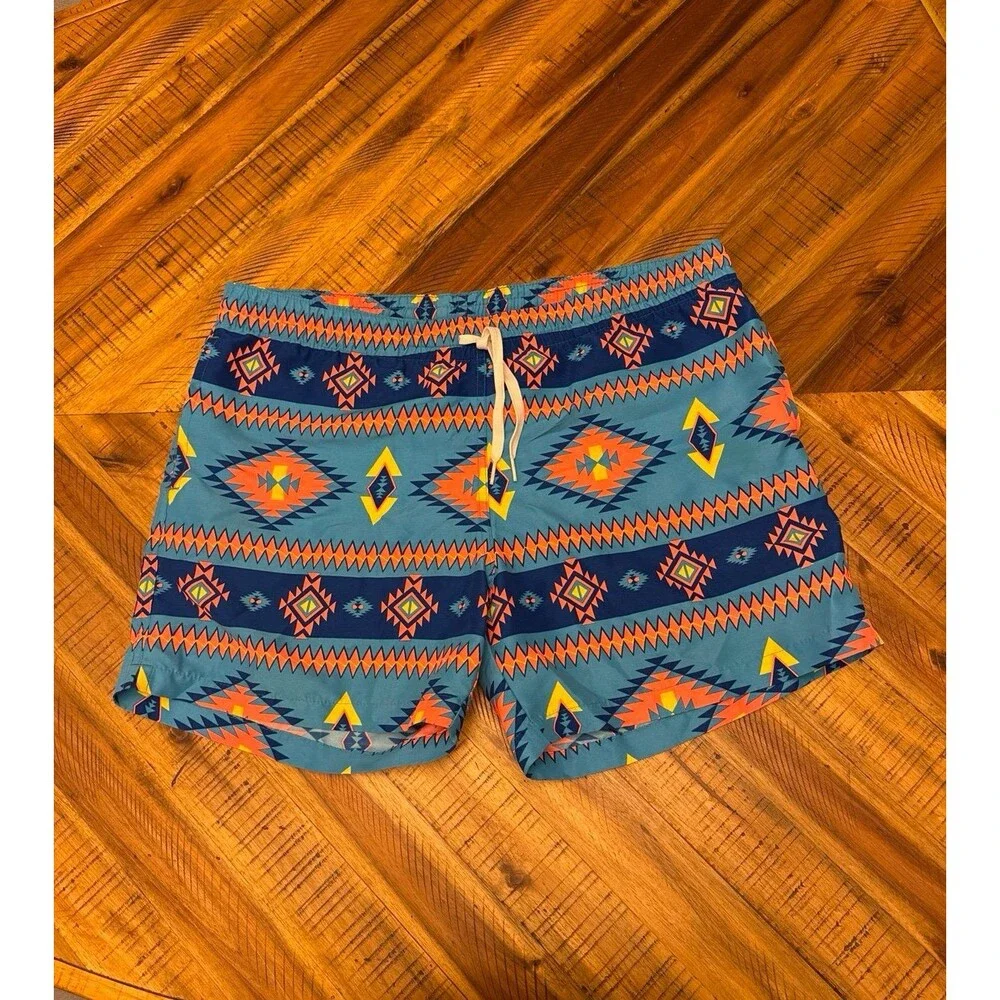 Chubbies Swim Trunks Large Aztec Southwestern Neon Print 5 Inch Lined Shorts